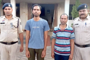 मंत्रालय में नौकरी लगाने के नाम पर लोगों से की गई ठगी, ठगने वाले पिता-पुत्र चढ़े अंजोरा पुलिस के हत्थे