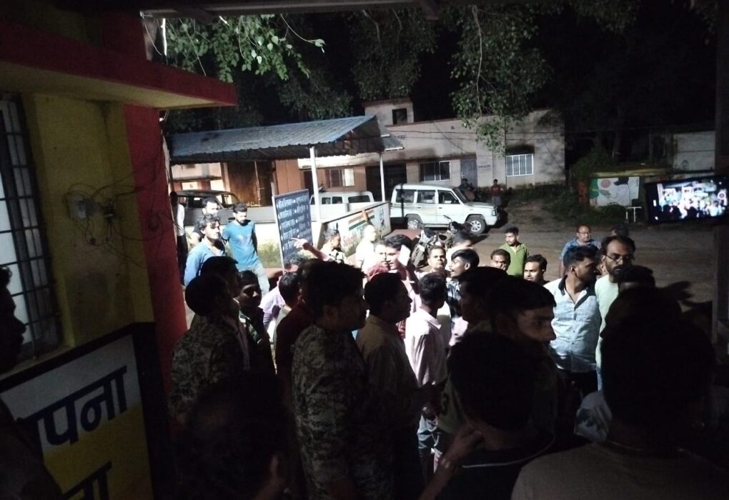 गणेश प्रतिमा विसर्जन के दौरान , 16 वर्षीय किशोर की मौत