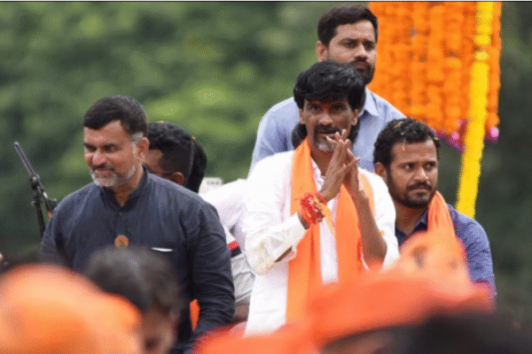 सरकारी संपत्ति के बड़े पैमाने पर नुकसान का जिम्मेदार कौन? अदालत ने जरांगे से मांगा हलफनामा